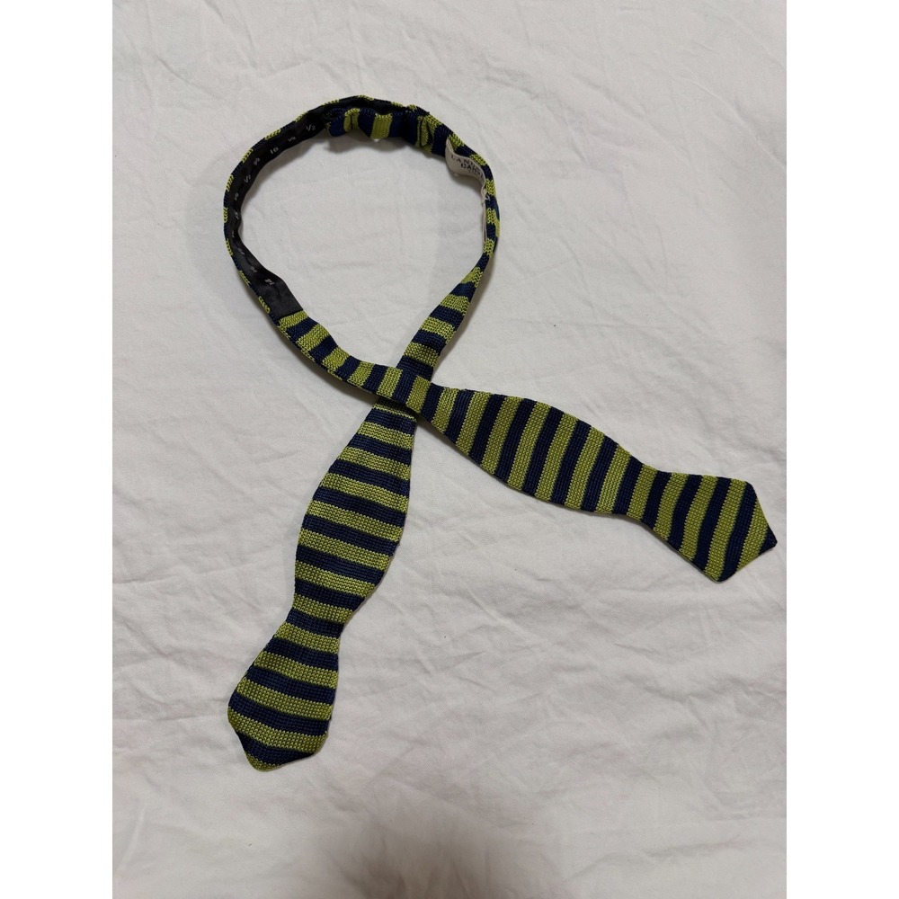 Lands End Canvas 1963 Mens Knit Bow Tie Navy Green Striped Silk 413672